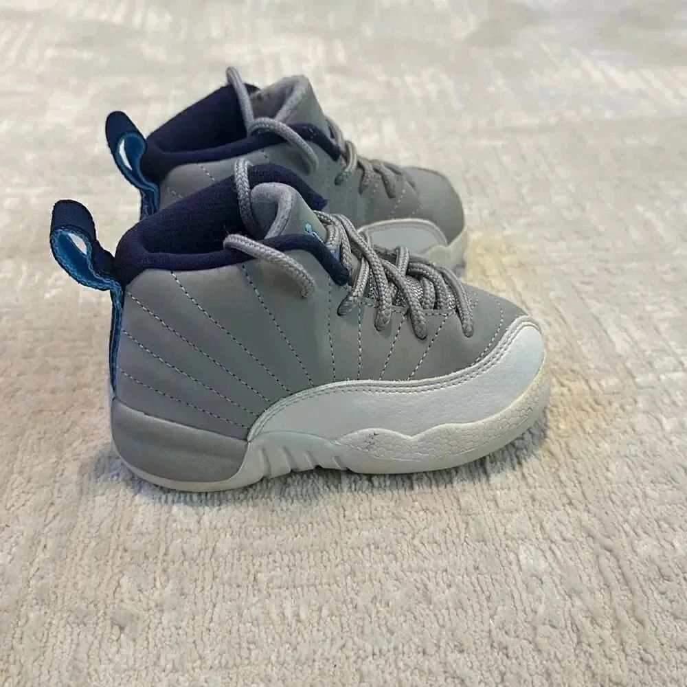 Jordan 12 Retro BT University Blue Infant Size 6C - Picture 4 of 9
